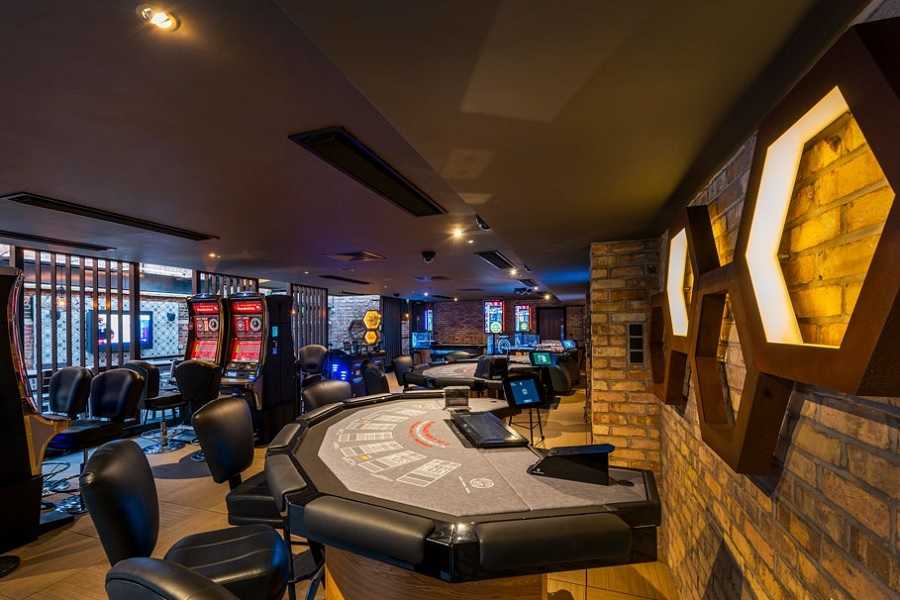 Grosvenor Victoria Casino UK - Interior